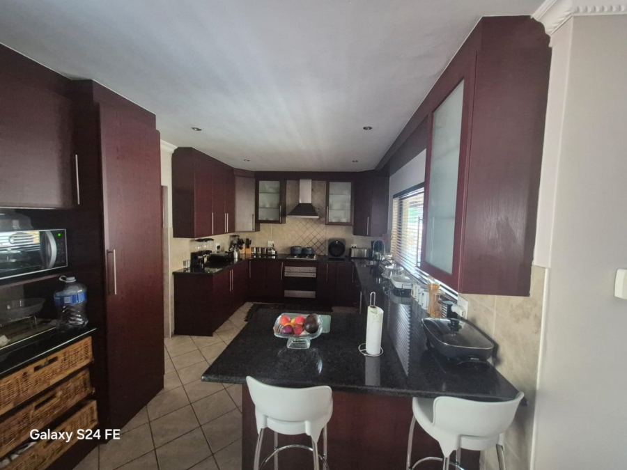 3 Bedroom Property for Sale in Safari Gardens North West